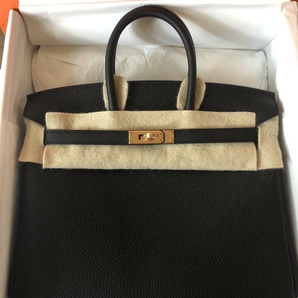 HERMES Birkin 25CM Black Togo and Gold hardware Perfect Condition